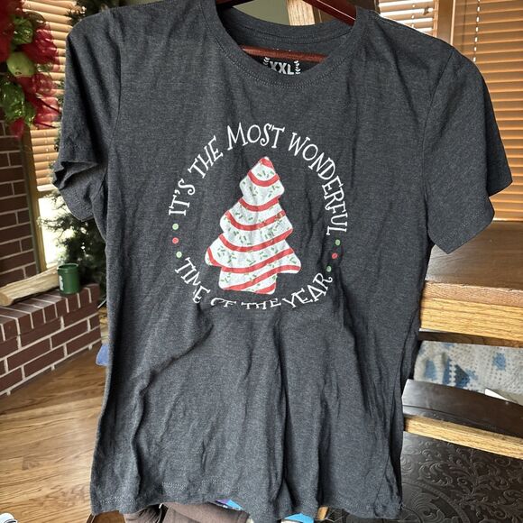 TEEPUBLIC WOMENS XXL LITTLE DEBBIE CHRISTMAS TREE CAKES T-SHIRT HOLIDAY - Picture 4 of 6